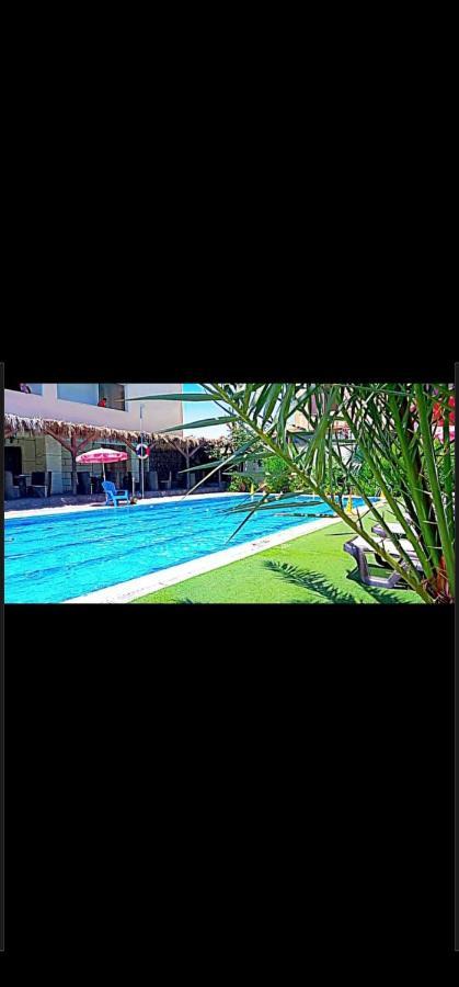 Dead Sea Lafamilia Albadwan Aparthotel Sweimeh Екстериор снимка
