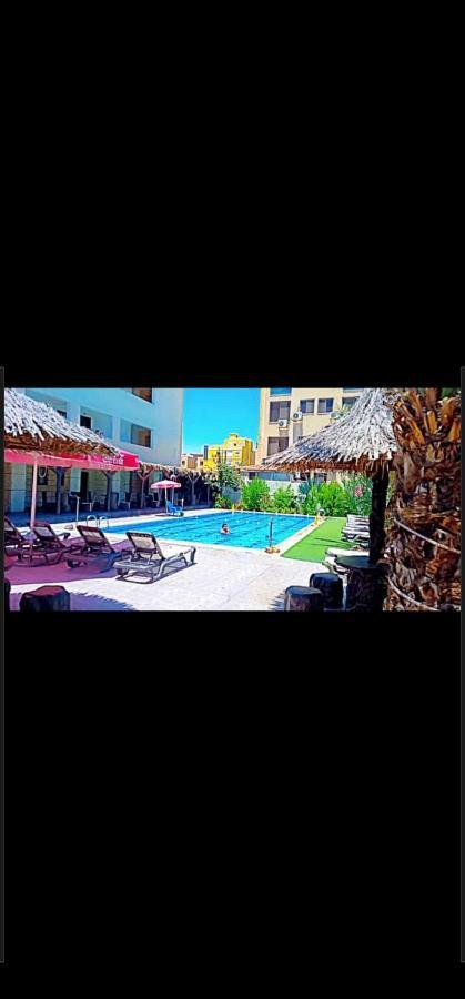 Dead Sea Lafamilia Albadwan Aparthotel Sweimeh Екстериор снимка