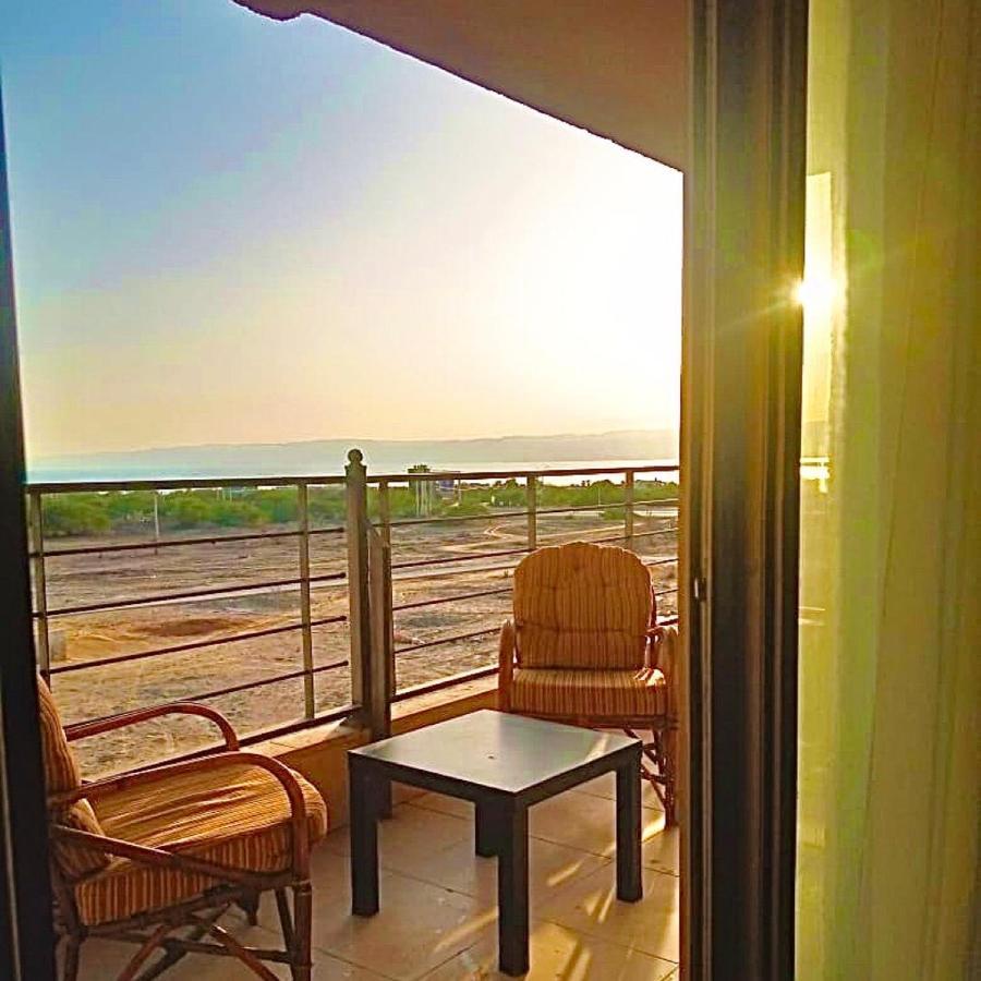 Dead Sea Lafamilia Albadwan Aparthotel Sweimeh Екстериор снимка